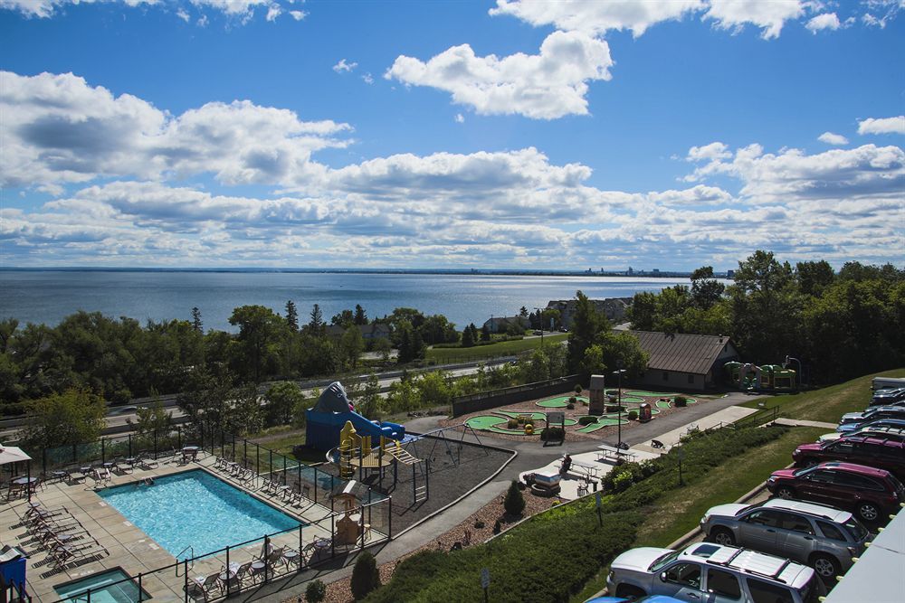 Edgewater Waterpark Hotel Duluth Exterior photo