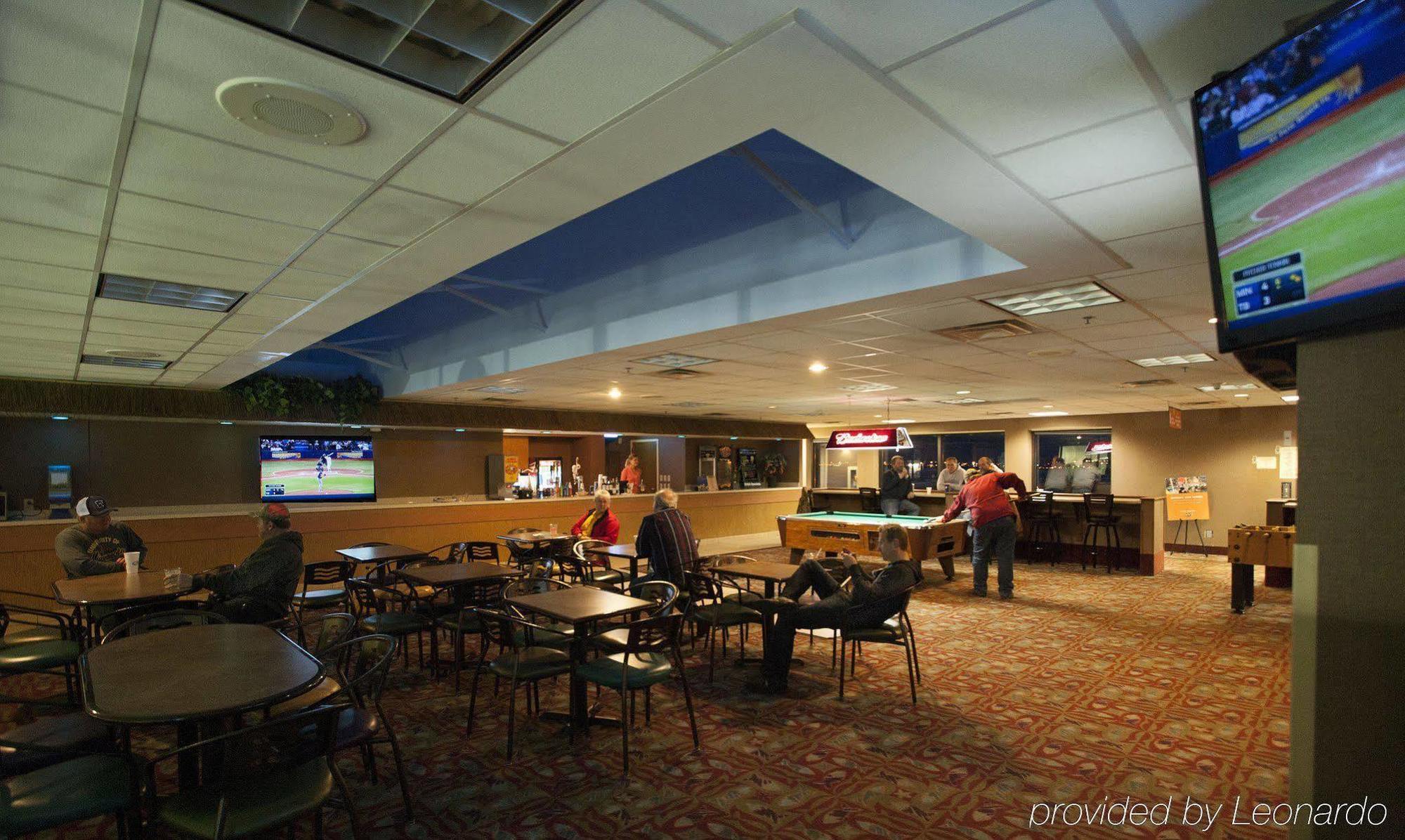 Edgewater Waterpark Hotel Duluth Exterior photo